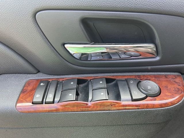 2010 Chevrolet Suburban LT