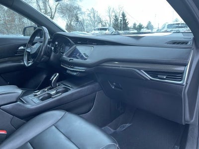 2023 Cadillac XT4 Sport