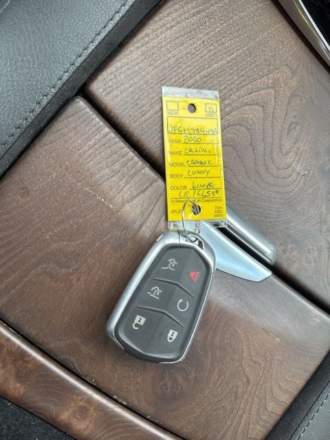 2020 Cadillac Escalade Luxury