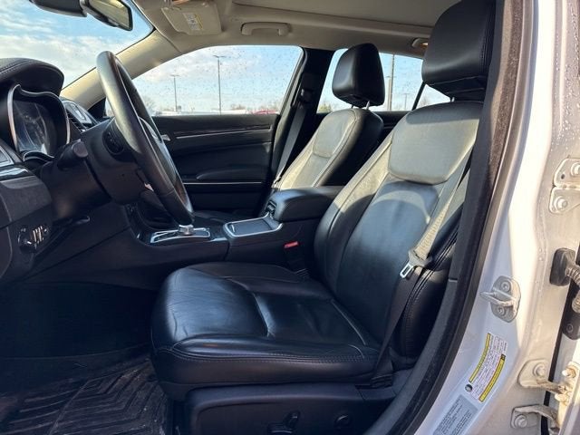 2017 Chrysler 300 Limited AWD