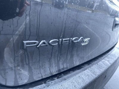 2020 Chrysler Pacifica Touring L Plus
