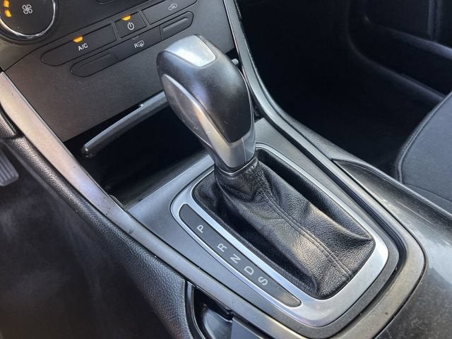 2018 Ford Edge SE