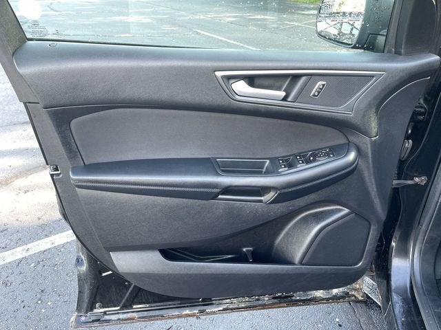 2018 Ford Edge SE