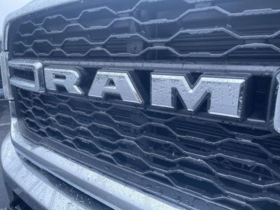 2021 RAM 2500 Tradesman Crew Cab 4x4 6'4" Box