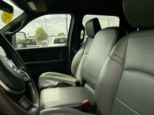 2025 RAM 2500 Tradesman Crew Cab 4x4 8' Box