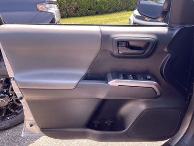 2018 Toyota Tacoma SR5 V6
