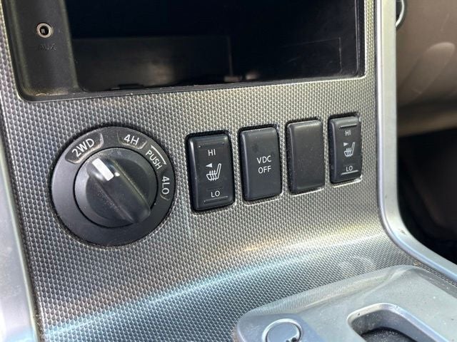 2011 Nissan Pathfinder Silver