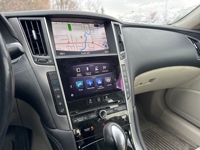 2015 INFINITI Q50 Premium