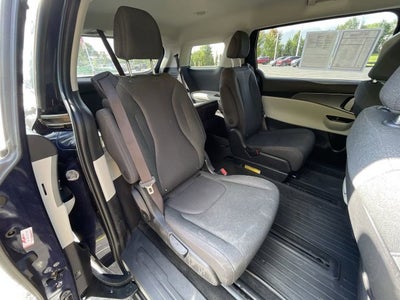 2022 Kia Carnival MPV LX