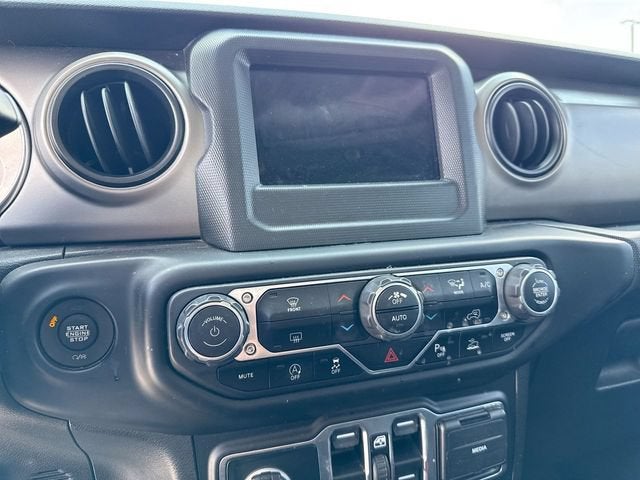 2021 Jeep Gladiator Willys 4x4