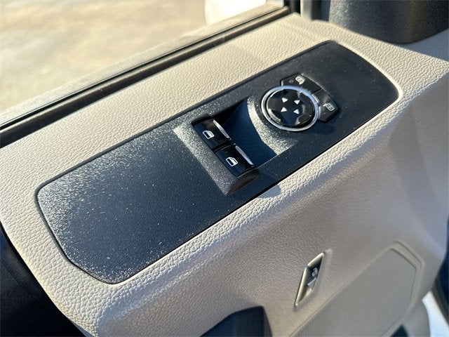 2017 Ford Super Duty F-350 DRW XLT