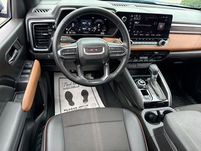 2024 GMC Canyon AT4