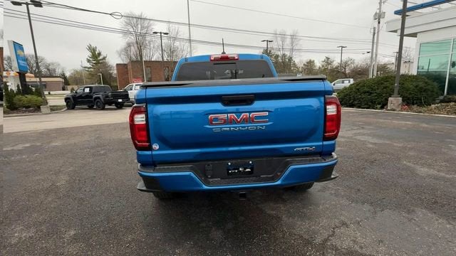 2024 GMC Canyon AT4