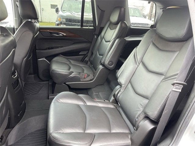 2020 Cadillac Escalade Luxury