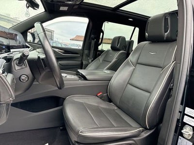 2023 Cadillac Escalade Sport