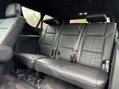 2023 Cadillac Escalade ESV Sport Platinum