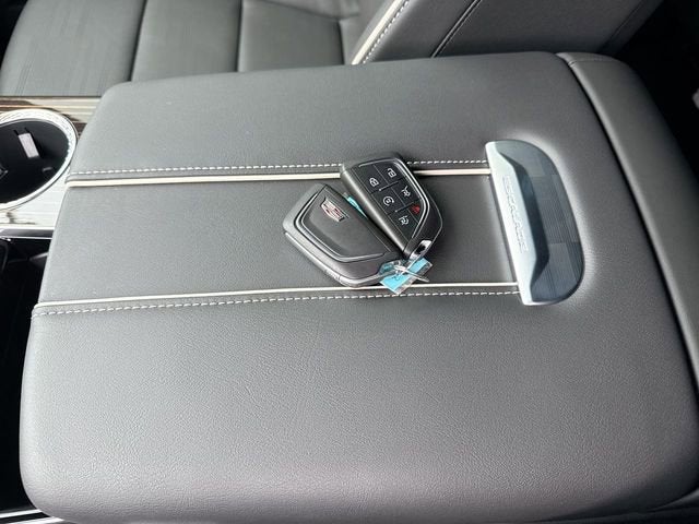 2025 Cadillac Escalade Premium Luxury