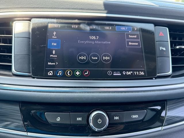2020 Buick Enclave Essence