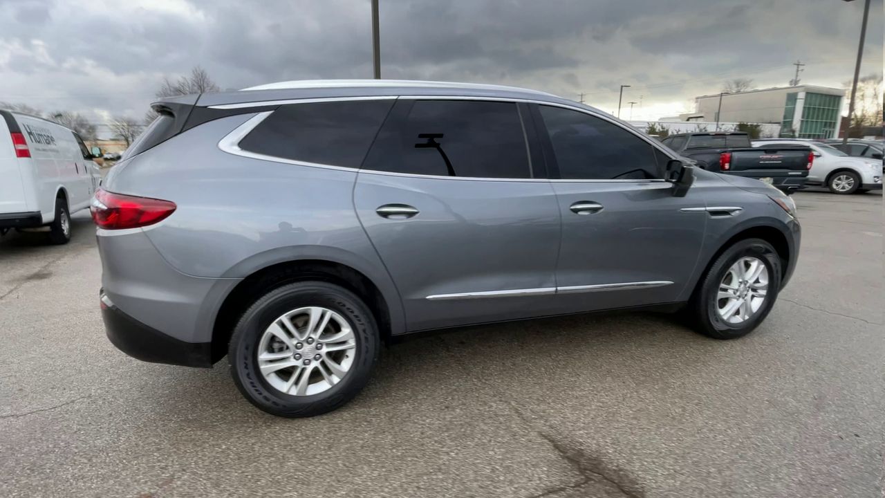 2021 Buick Enclave Essence
