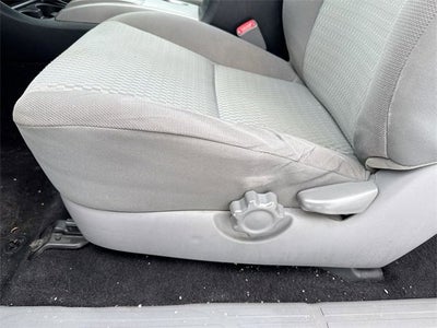 2014 Toyota Tacoma 4WD Access Cab Standard Bed I4 Manual (Natl)