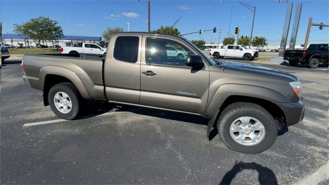 2014 Toyota Tacoma 4WD Access Cab Standard Bed I4 Manual (Natl)