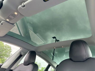 2019 Tesla Model 3 Mid Range