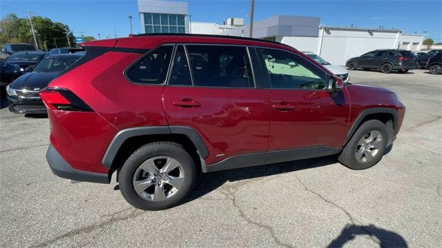 2022 Toyota RAV4 Hybrid XLE